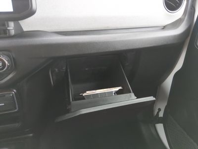 2024 Jeep Wrangler — photo 16 view