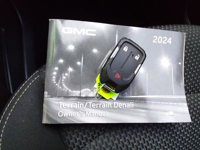 2024 GMC Terrain - Photo 20