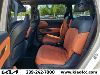 2027 Kia Telluride Hybrid - Photo 13