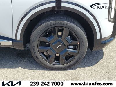 2027 Kia Telluride Hybrid - Photo 7