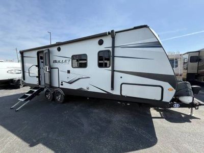 2022 Keystone BULLET 250BHS — front three-quarter view