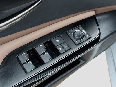 2023 Lexus ES - Photo 20