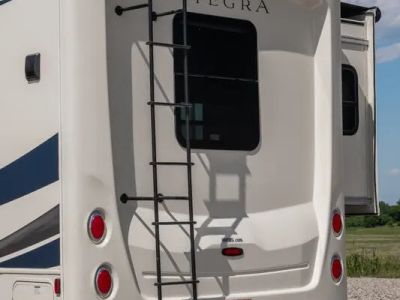 2022 Entegra Coach Vision XL - Photo 46