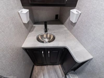 2022 Entegra Coach Vision XL - Photo 28