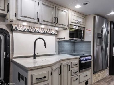 2022 Entegra Coach Vision XL - Photo 17