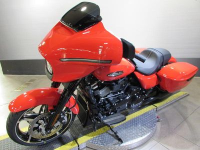 2026 Harley-Davidson FLHX - Street Glide in BLOOD ORANGE — front three-quarter view