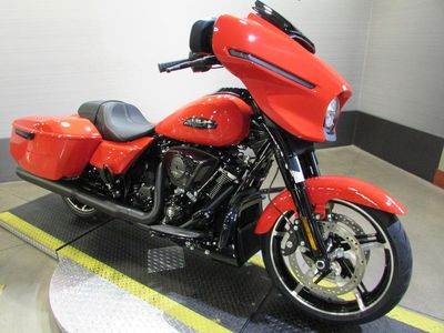 2026 Harley-Davidson FLHX - Street Glide — side profile view
