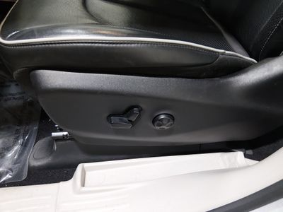 2023 Chrysler Pacifica - Photo 21