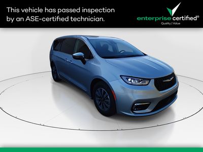 2023 Chrysler Pacifica - Photo 1