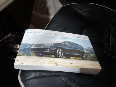 2023 Chrysler Pacifica - Photo 20