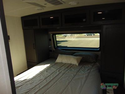 2026 Forest River RV Rockwood Ultra Lite - Photo 13