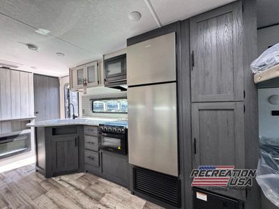 2025 Dutchmen Aspen Trail LE - Photo 11