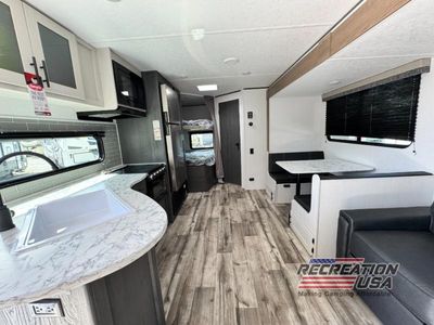 2025 Dutchmen Aspen Trail LE - Photo 14