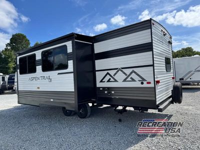 2025 Dutchmen Aspen Trail LE - Photo 3
