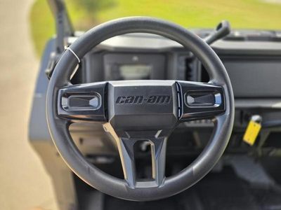 2026 Can-Am Defender MAX XT HD11 — photo 9 view