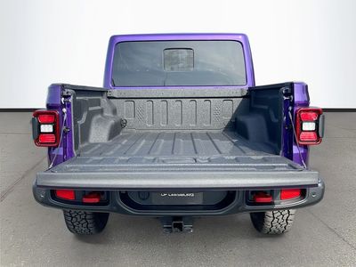 2026 Jeep Gladiator — photo 25 view