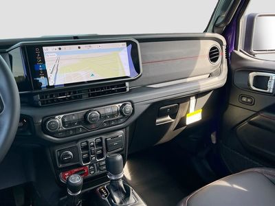 2026 Jeep Gladiator — photo 23 view