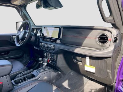 2026 Jeep Gladiator — photo 28 view