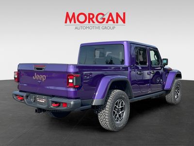 2026 Jeep Gladiator — photo 7 view