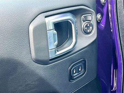 2026 Jeep Gladiator — photo 18 view