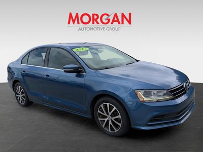 2017 Volkswagen Jetta - Photo 2