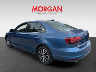 2017 Volkswagen Jetta - Photo 6