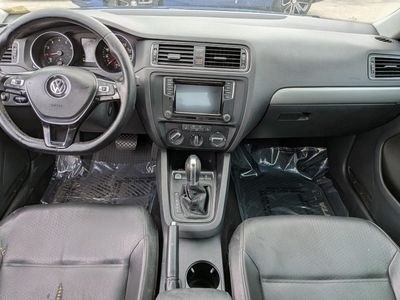 2017 Volkswagen Jetta - Photo 15