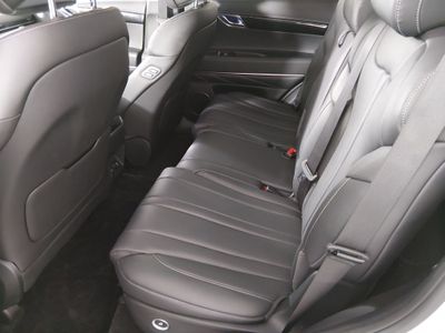 2025 Genesis GV80 - Photo 21