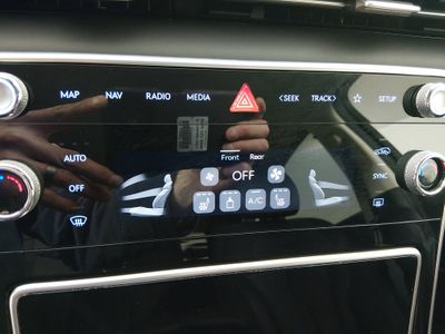2025 Genesis GV80 - Photo 18