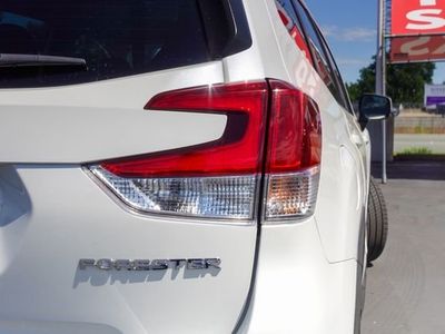 2023 Subaru Forester - Photo 7
