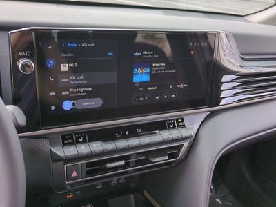 2026 Toyota Camry - Photo 11