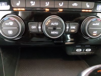 2024 Volkswagen Jetta — photo 18 view