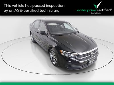 2024 Volkswagen Jetta SE Auto — front three-quarter view