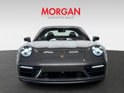 2023 Porsche 911 — photo 9 view