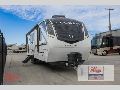 2026 Cougar Half-Ton 26LBW - Photo 1