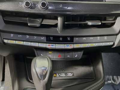 2022 Cadillac CT4 — photo 23 view