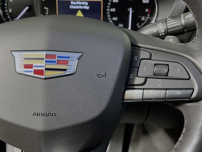 2022 Cadillac CT4 — photo 17 view