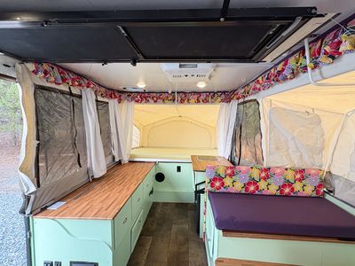 2016 Forest River Rockwood Premier 2516G — engine compartment view