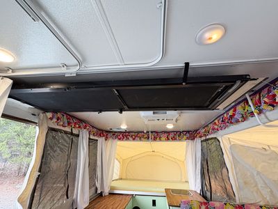 2016 Forest River Rockwood Premier 2516G — photo 7 view