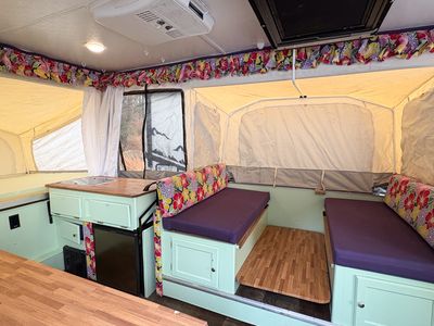 2016 Forest River Rockwood Premier 2516G — detail view