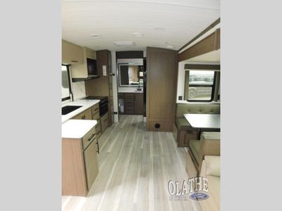 2026 Keystone RV Cougar Half-Ton - Photo 6