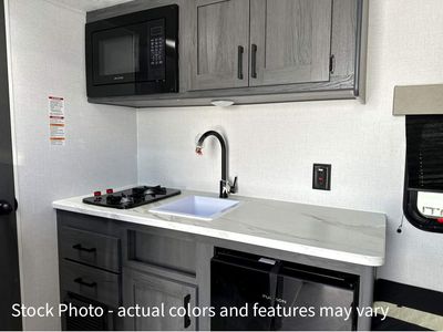 2026 Dutchmen Colorado — photo 9 view
