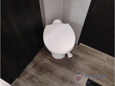 2021 Highland Ridge RV Roamer - Photo 26