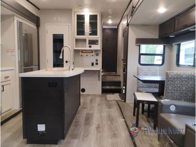 2021 Highland Ridge RV Roamer - Photo 20