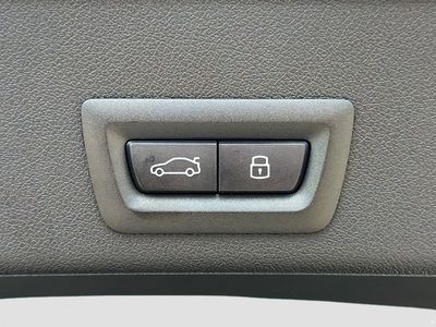 2026 BMW X6 — photo 12 view