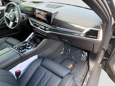 2026 BMW X6 — photo 13 view