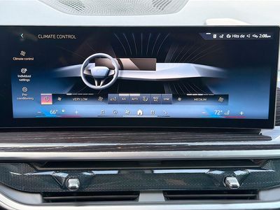 2026 BMW X6 — photo 34 view
