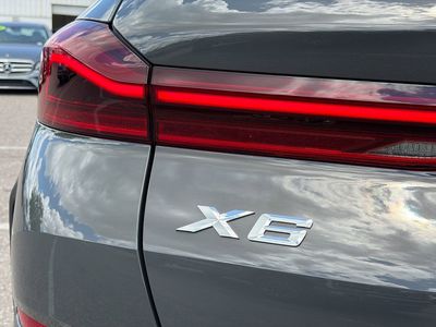 2026 BMW X6 — photo 10 view