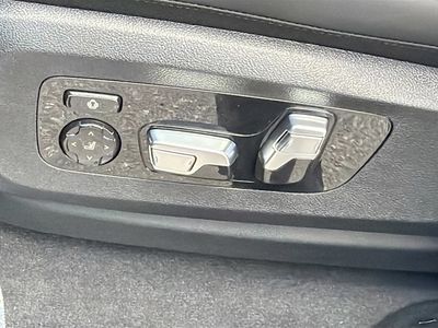 2026 BMW X6 — photo 24 view