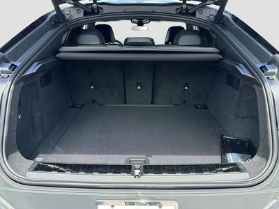 2026 BMW X6 — photo 11 view